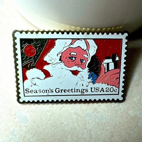*Final Price* Season’s Greetings 1983 USPS 20C Pin Stamp Santa EUC Vintage RARE - Picture 1 of 3